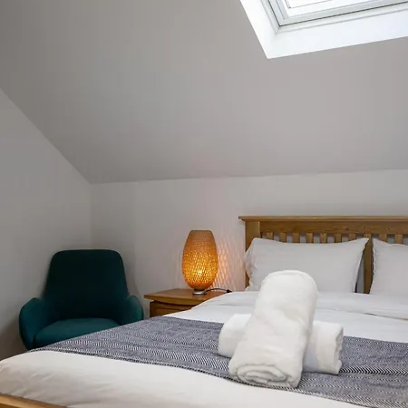 Evergreen Eco House - Allocated Parking, Ancillary Ripon