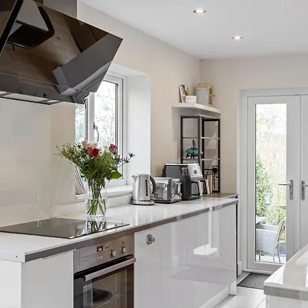 Casa de Férias Evergreen Eco House - Allocated Parking, Ancillary